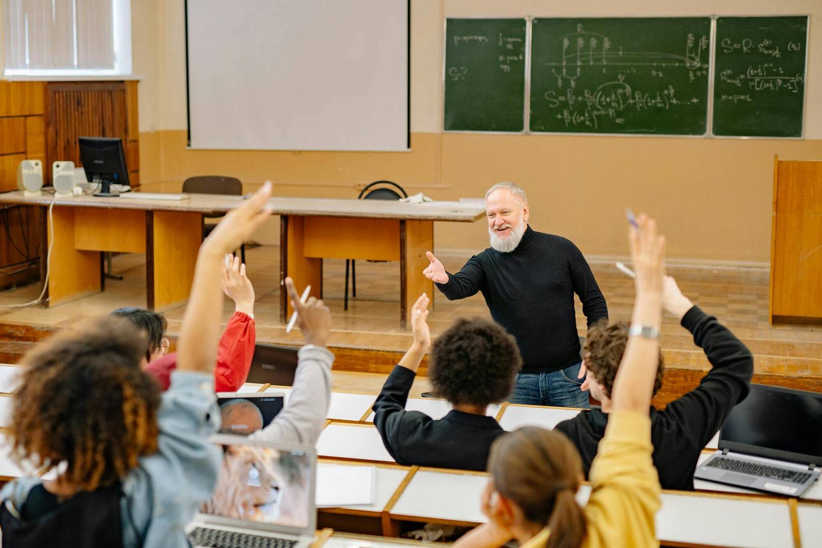 Ścieżka do globalnej kariery z Poznania: CGMA od CIMA na Uniwersytecie Ekonomicznym w Poznaniu w praktyce